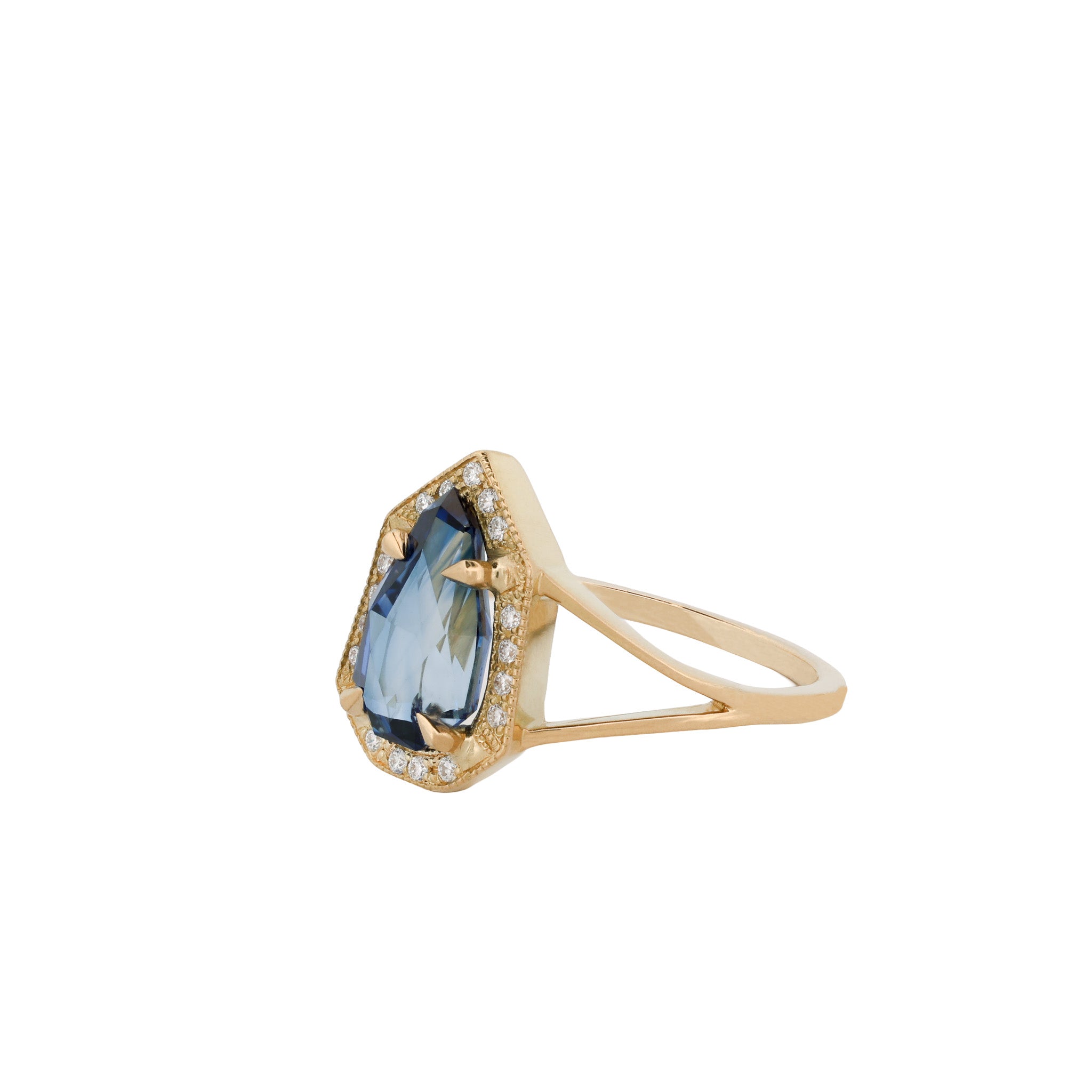 Grande Phoebe - Cobalt Shield Sapphire (2.30ct)