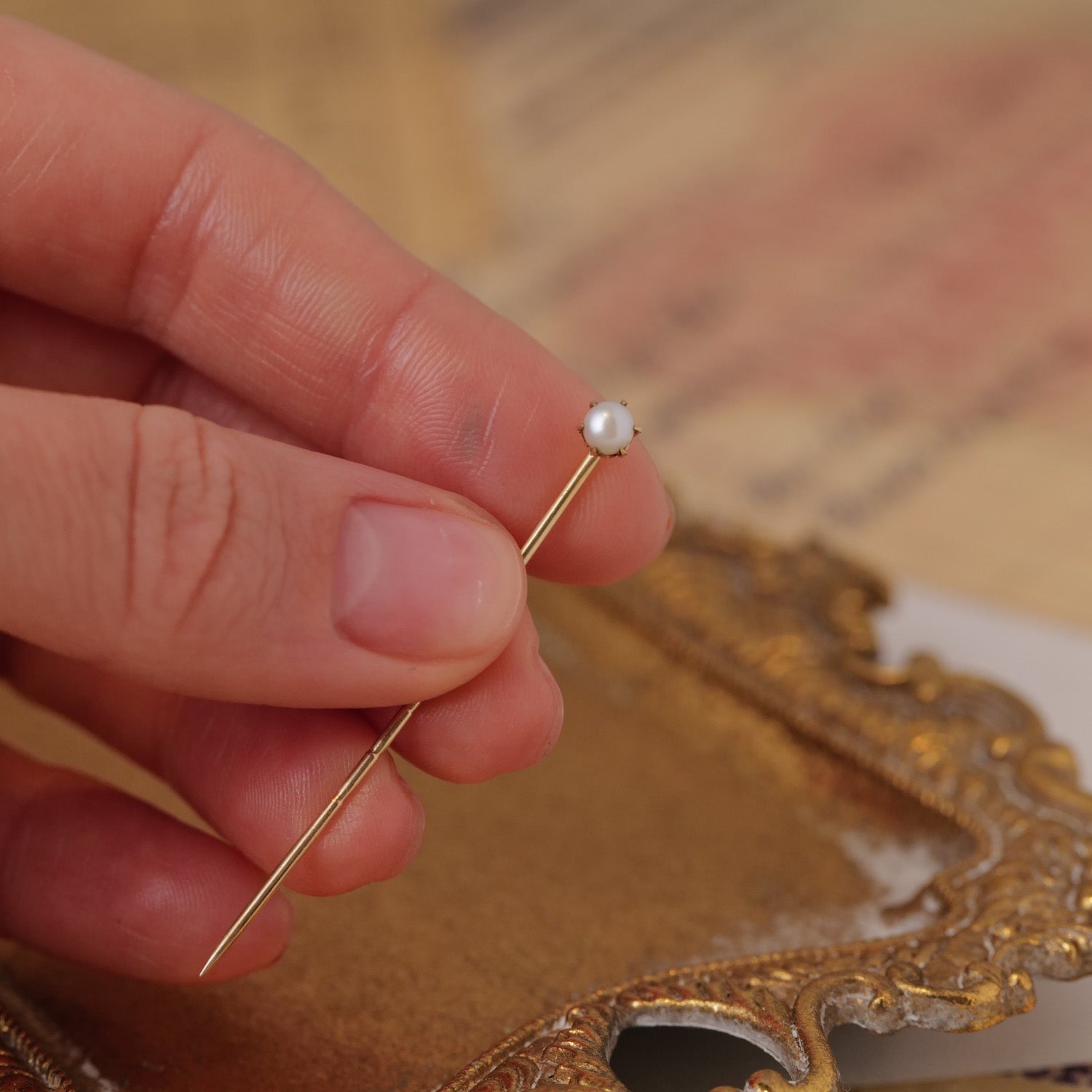 Single Pearl Pin