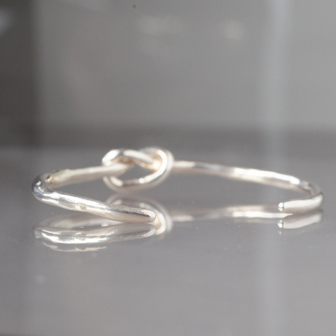 Nodo Cuff Bracelet