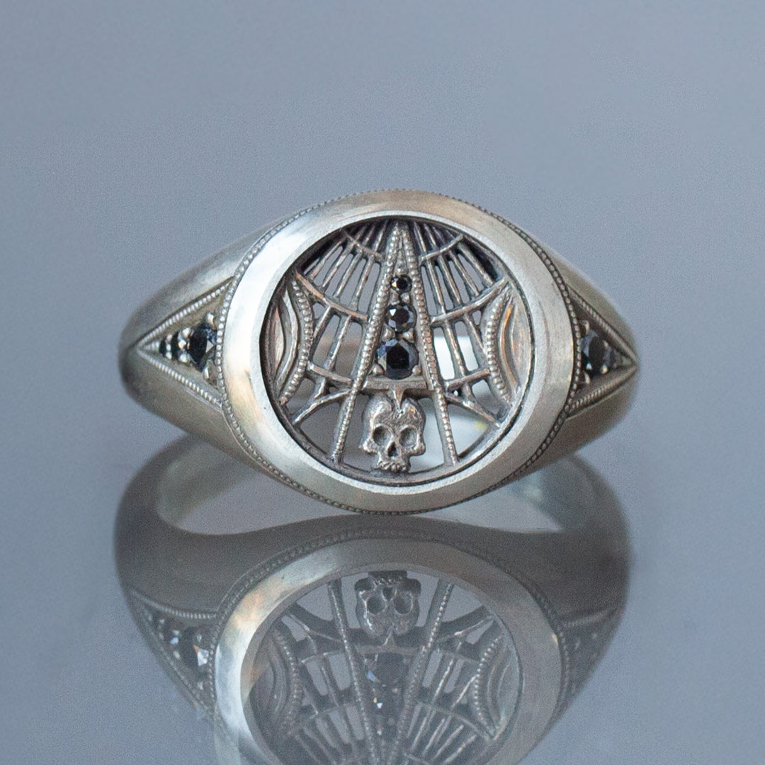 Viage Signet Ring