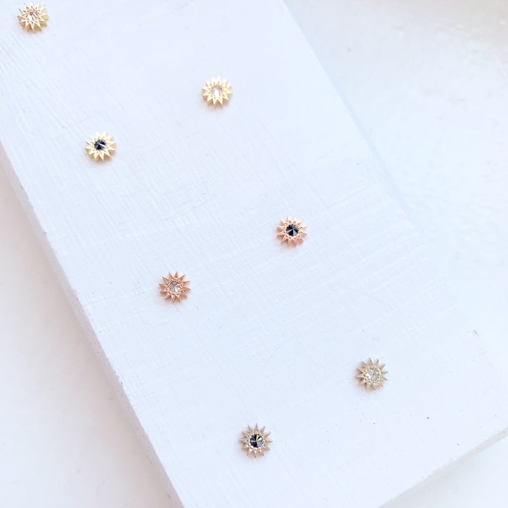 Inverted Spur Stud - Diamond