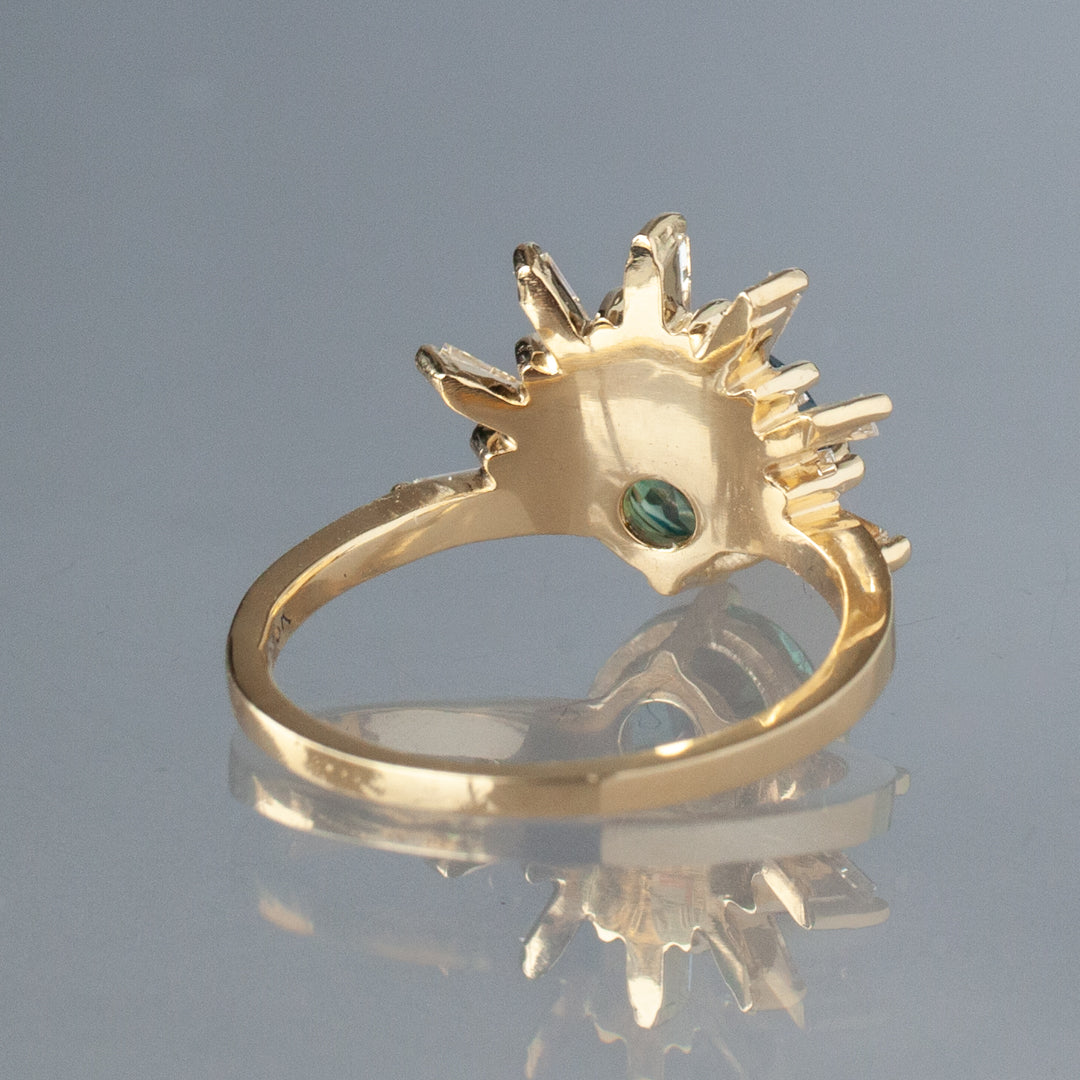 Grande Demi Feu Ring - Peacock Green Sapphire (2.01ct)