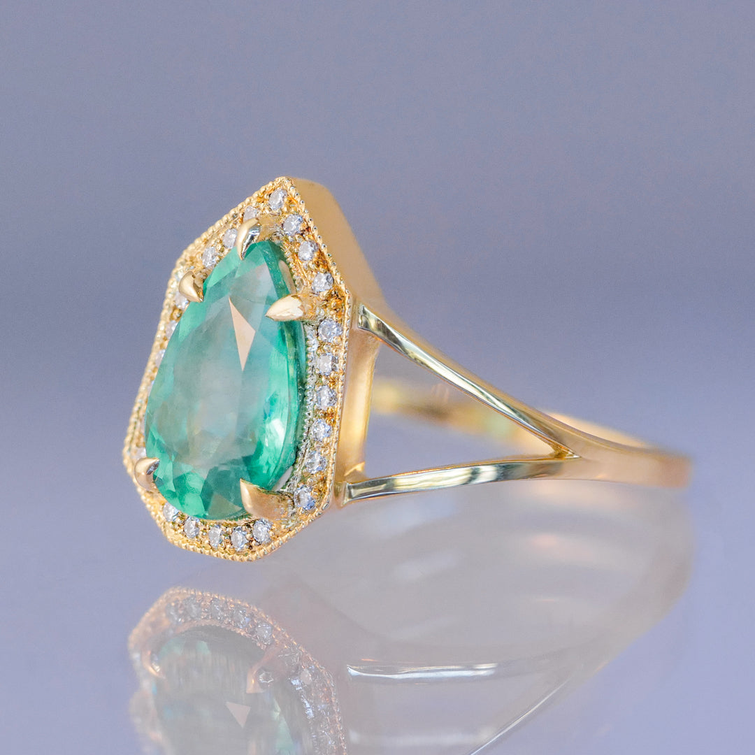 Phoebe Ring - Emerald (1.86ct)