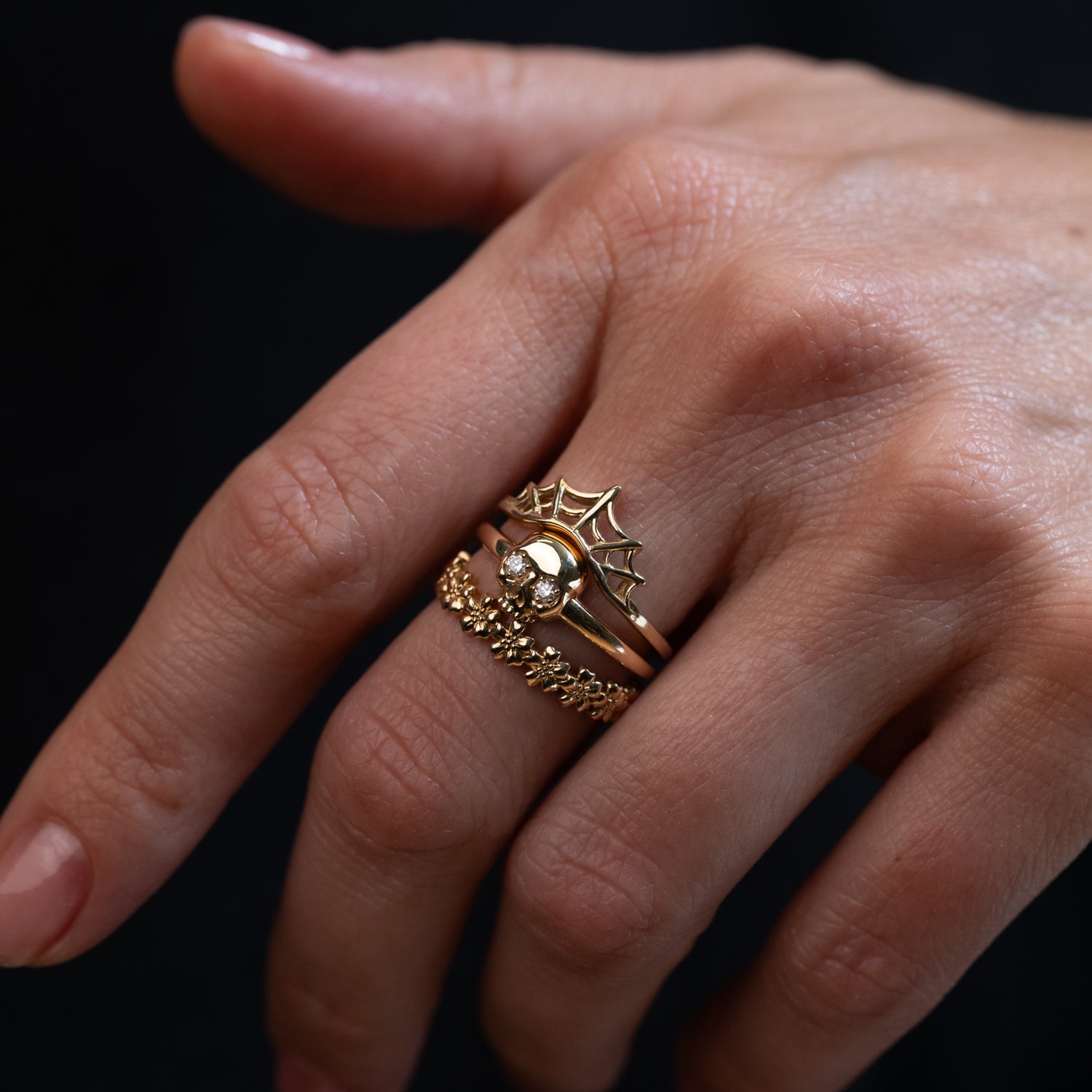 Arced Web Ring - Classic