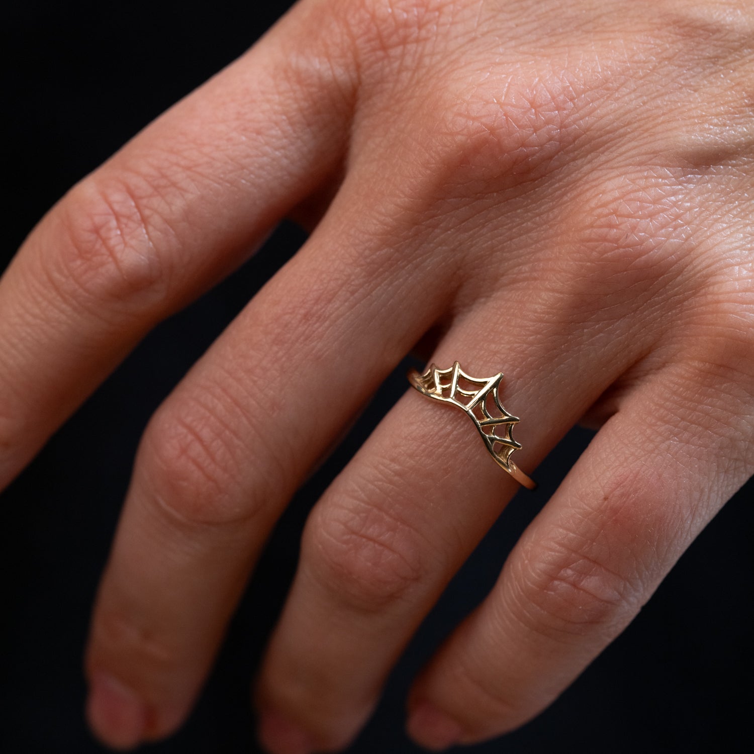 Arced Web Ring - Classic