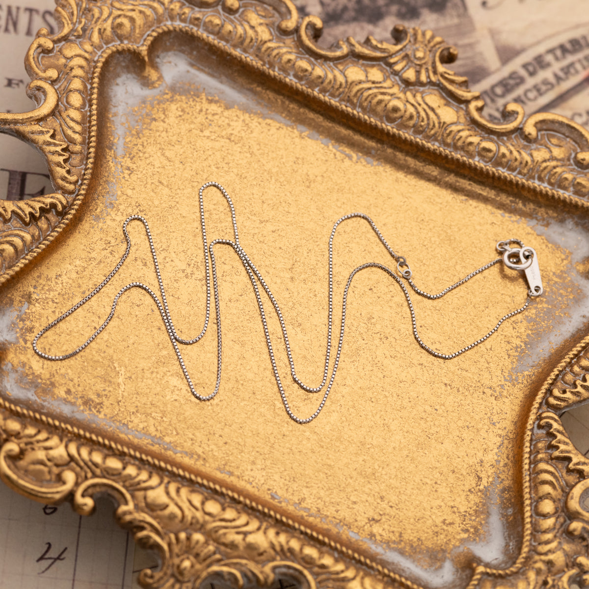 Vintage Platinum Slim Box Chain
