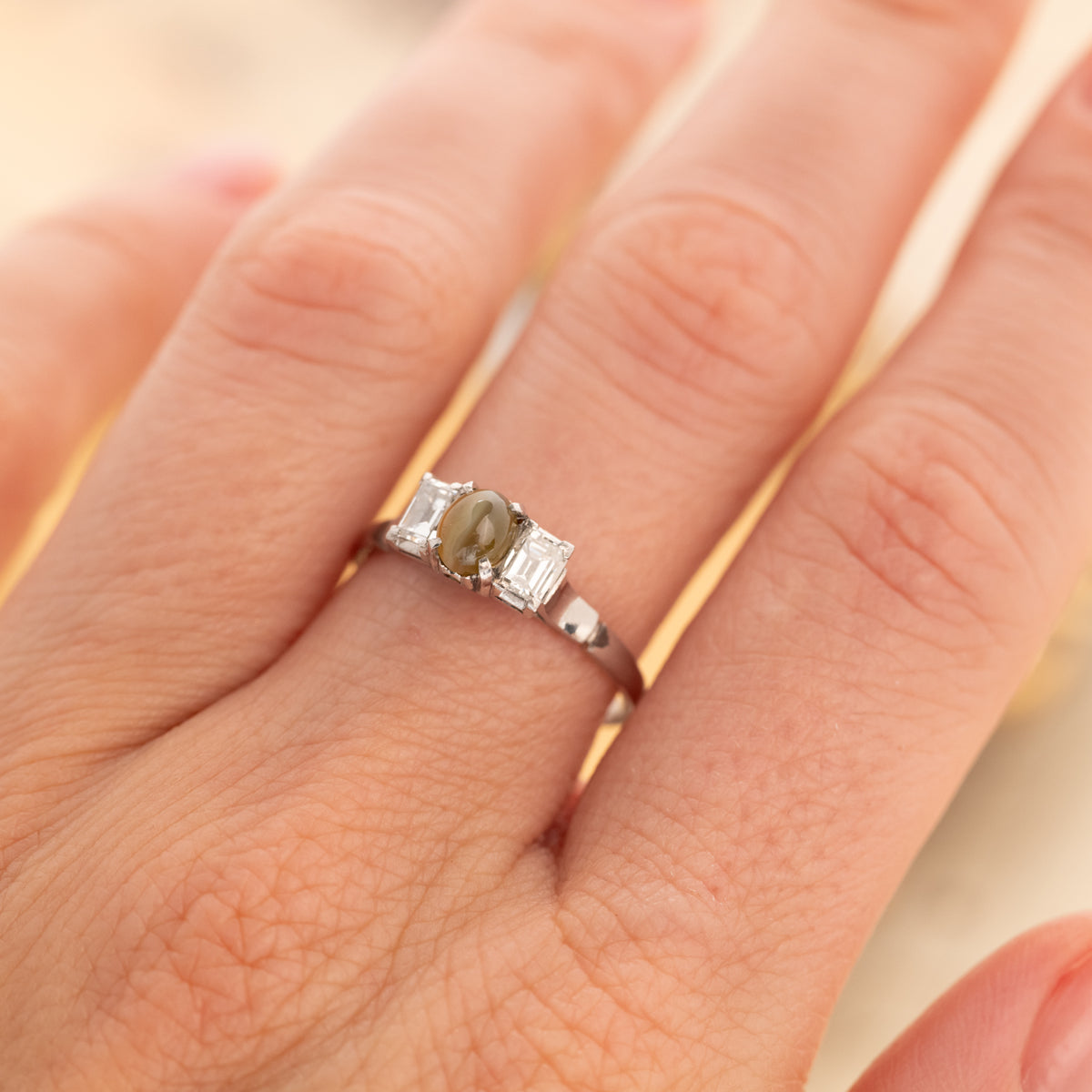Vintage Cat's Eye Chrysoberyl & Diamond Ring