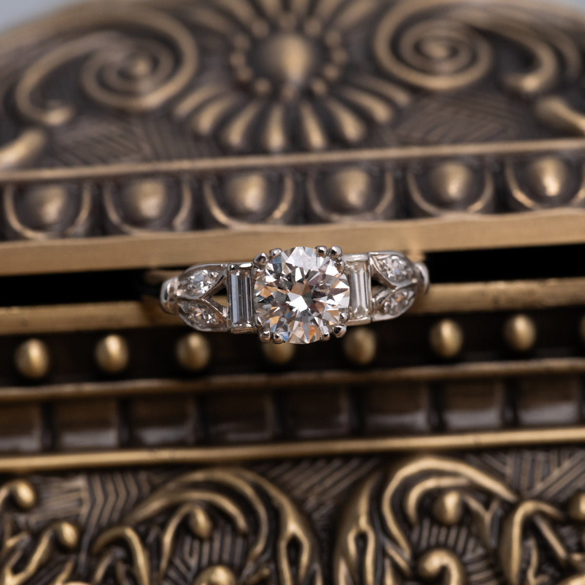 Vintage Floral Diamond Ring