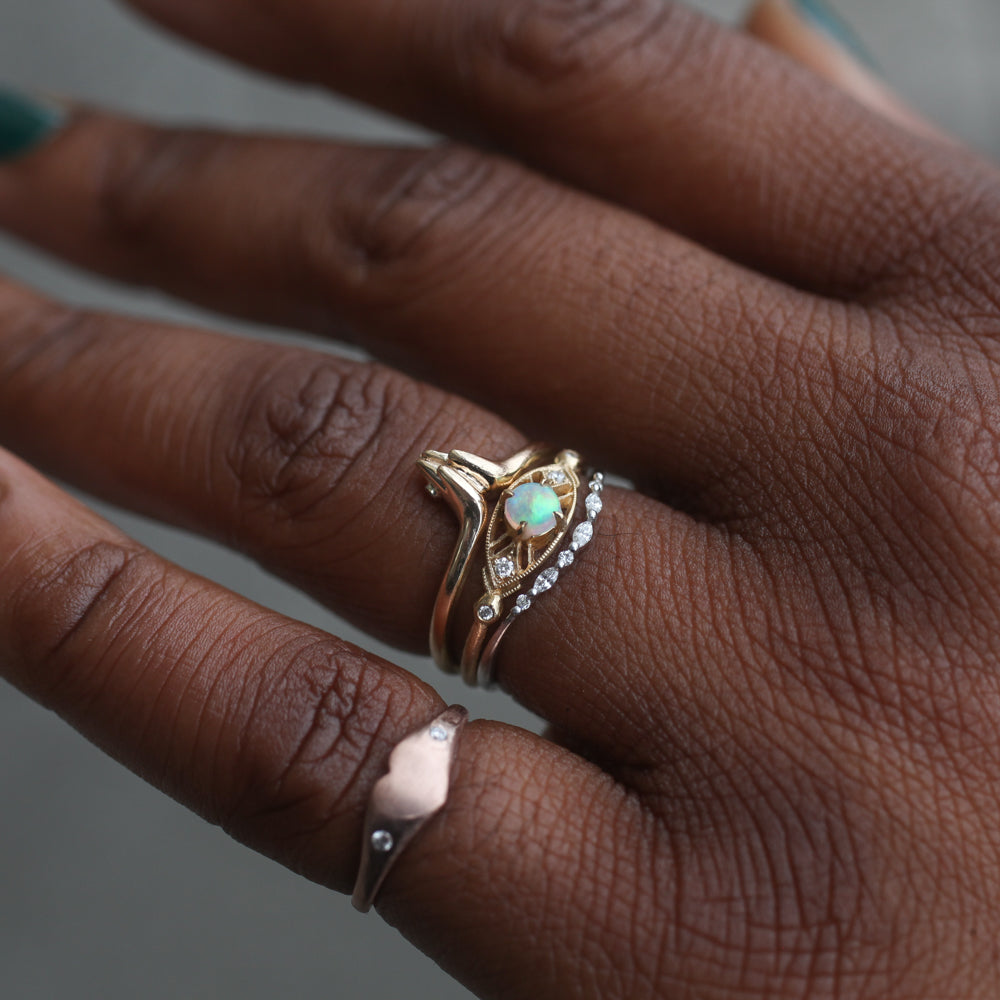 Isadora - Opal (4mm)