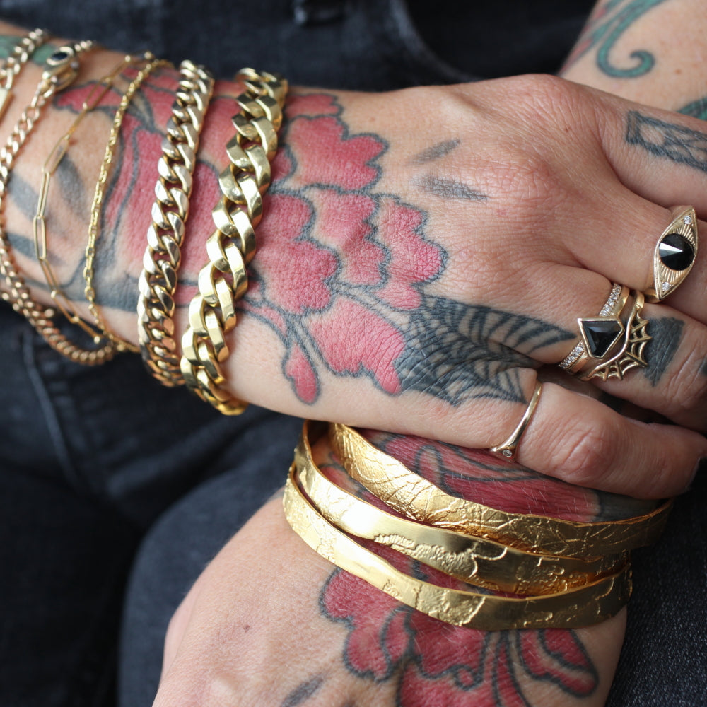 Feather Weight Ring - Black Diamond