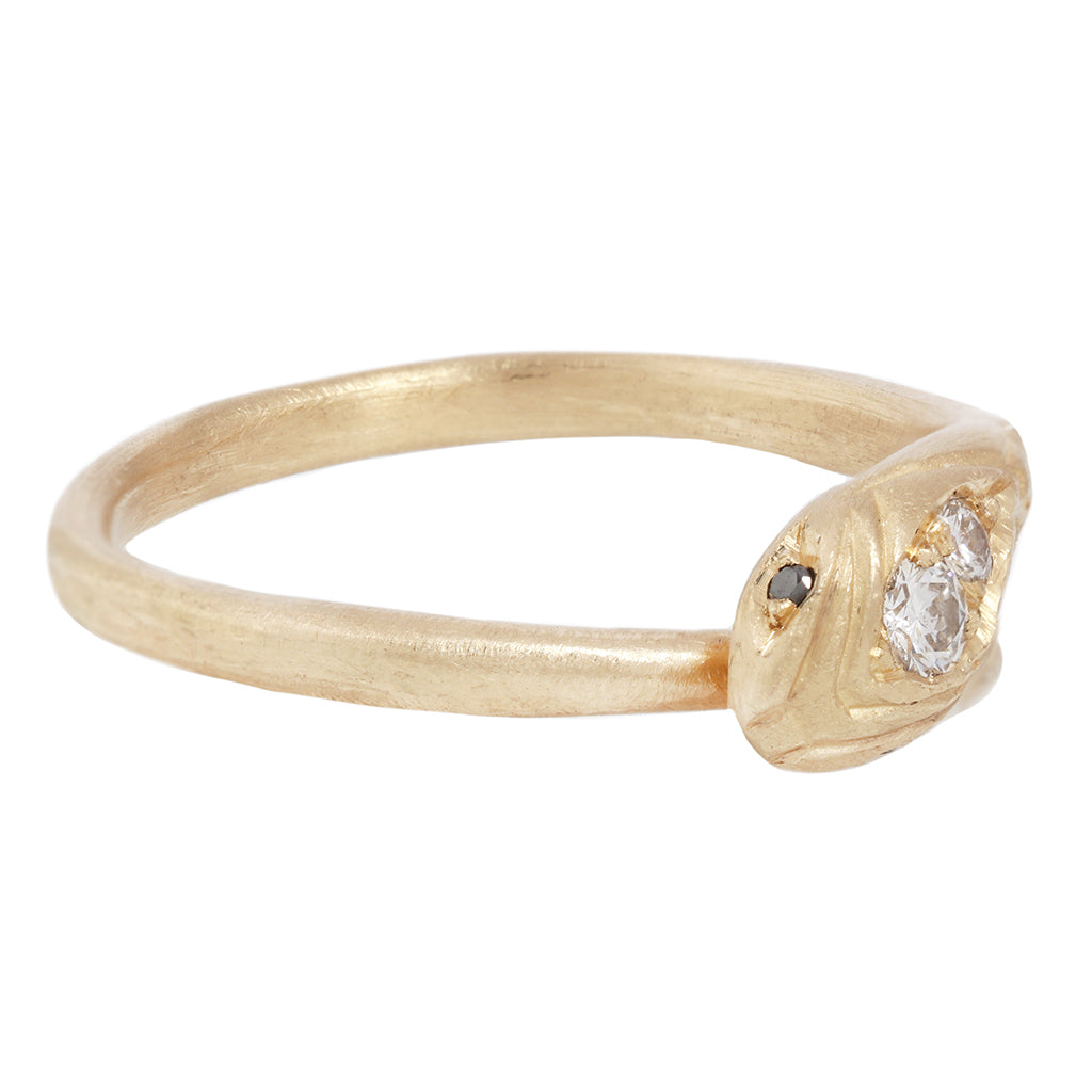 Victoria's Yin Yang Fede Ring - White & Black Diamond