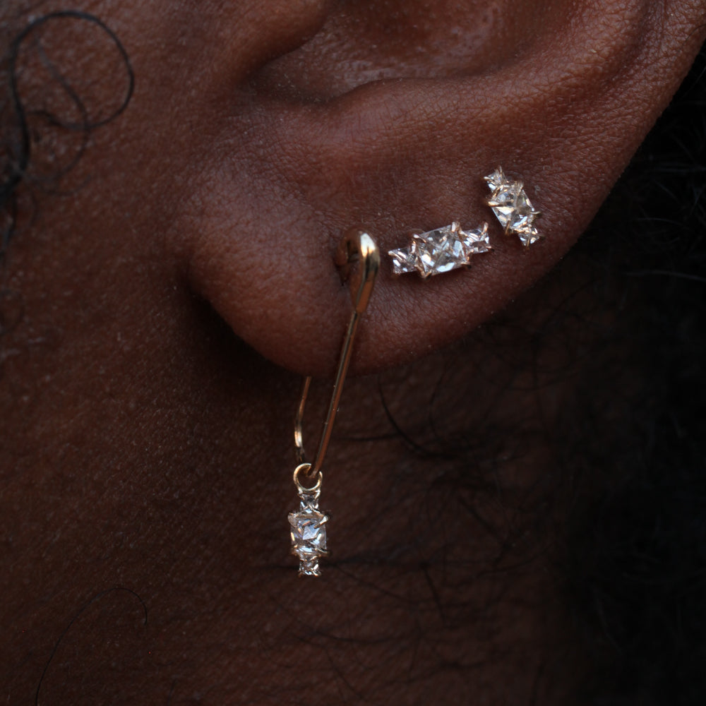 Grande Temple Stud - White Diamond