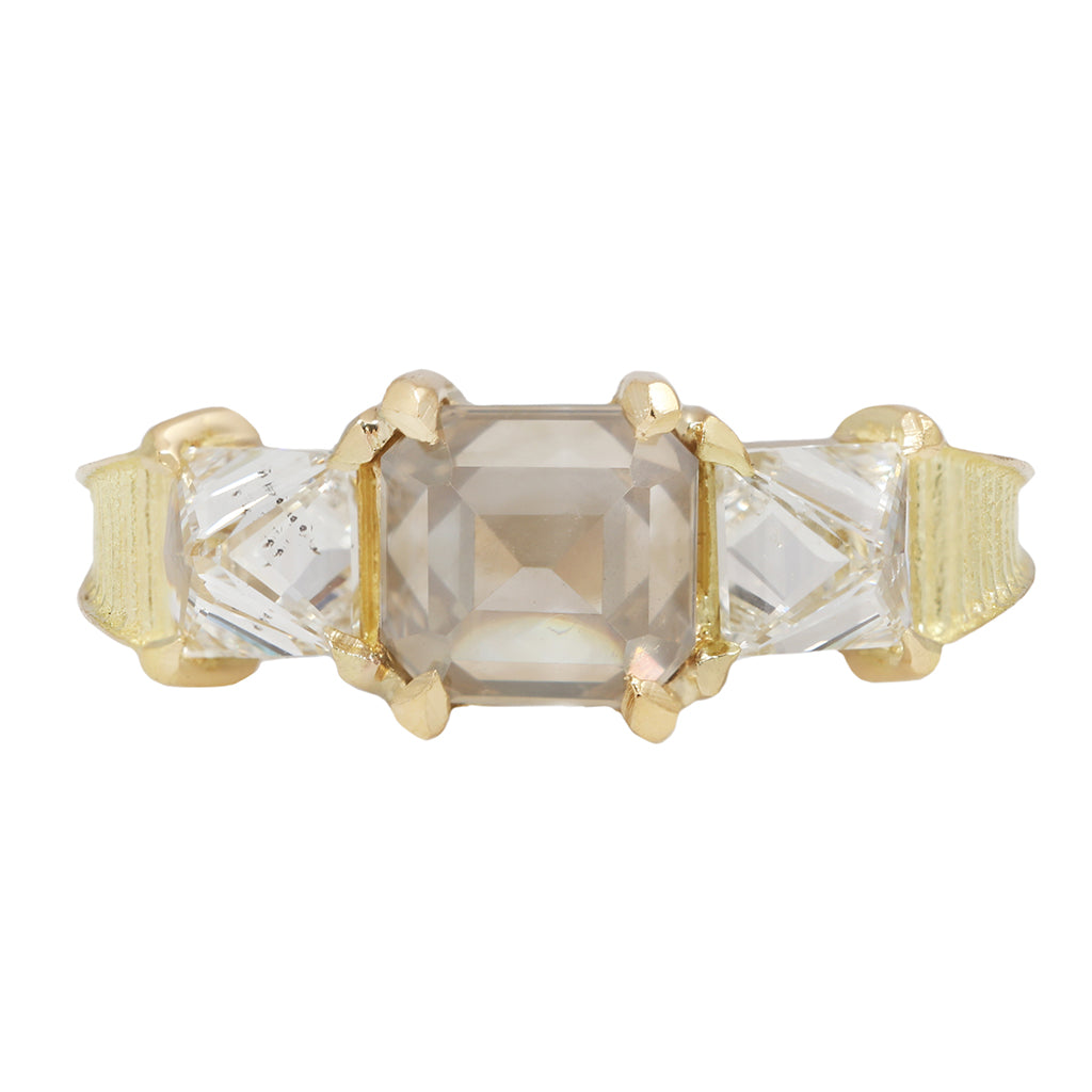 Grande Temple Ring - Inverted Emerald Cut Diamond