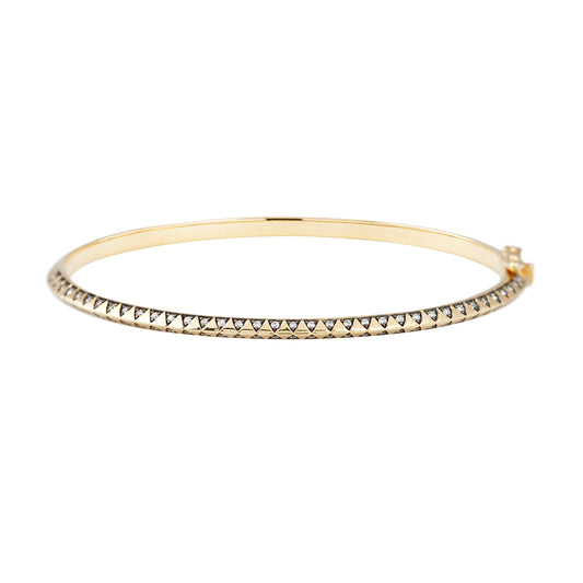gold bracelet with diamonds