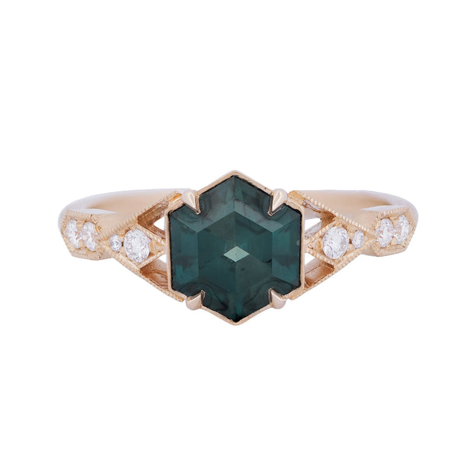 XL Casia Vestra by DMD Metal: 14K gold ring with 2.14ct Ocean Teal Australian sapphire and side diamonds.