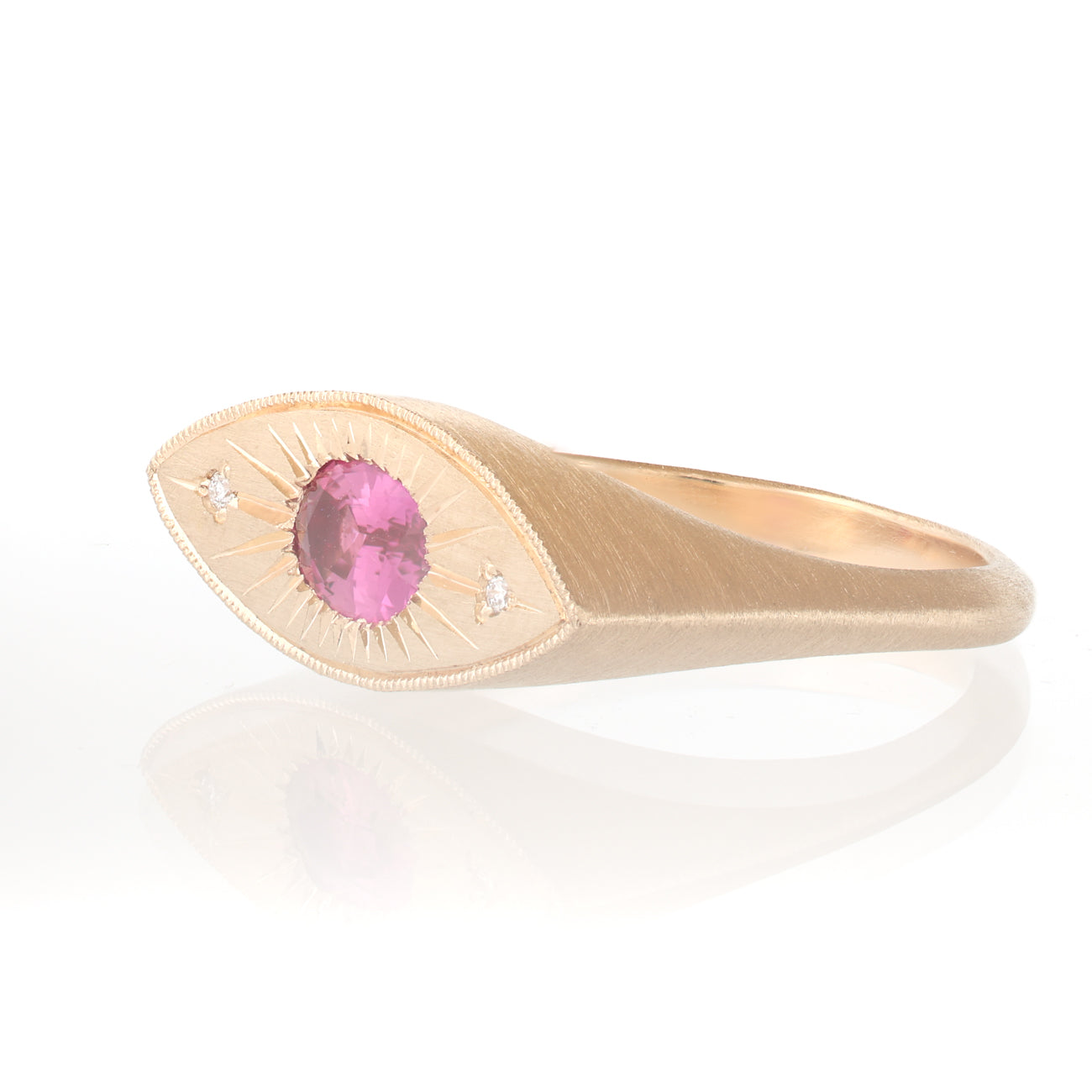 Brilliant Third Eye - Raspberry Oval Sapphire (0.645ct)