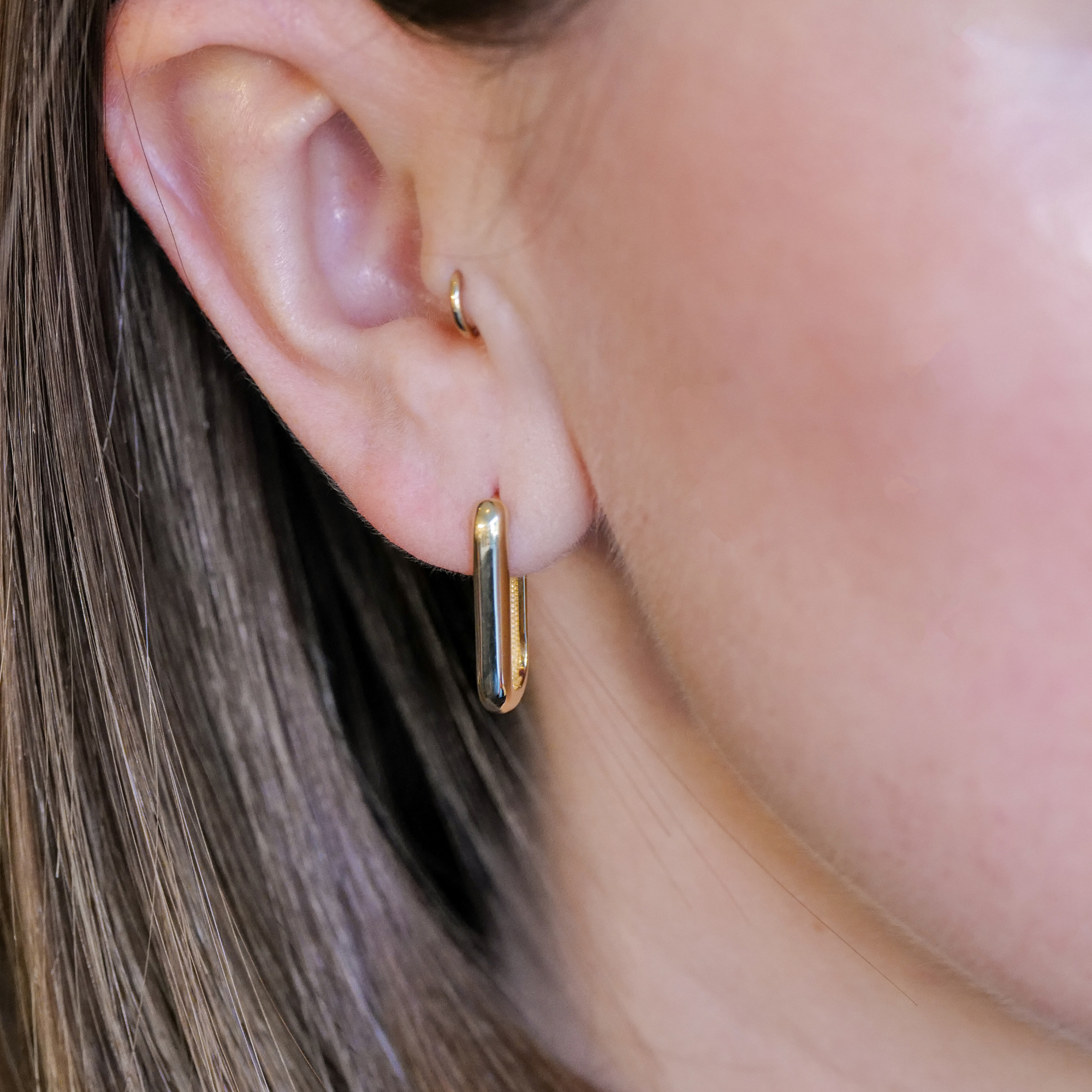 Grande Rectangle Hoops