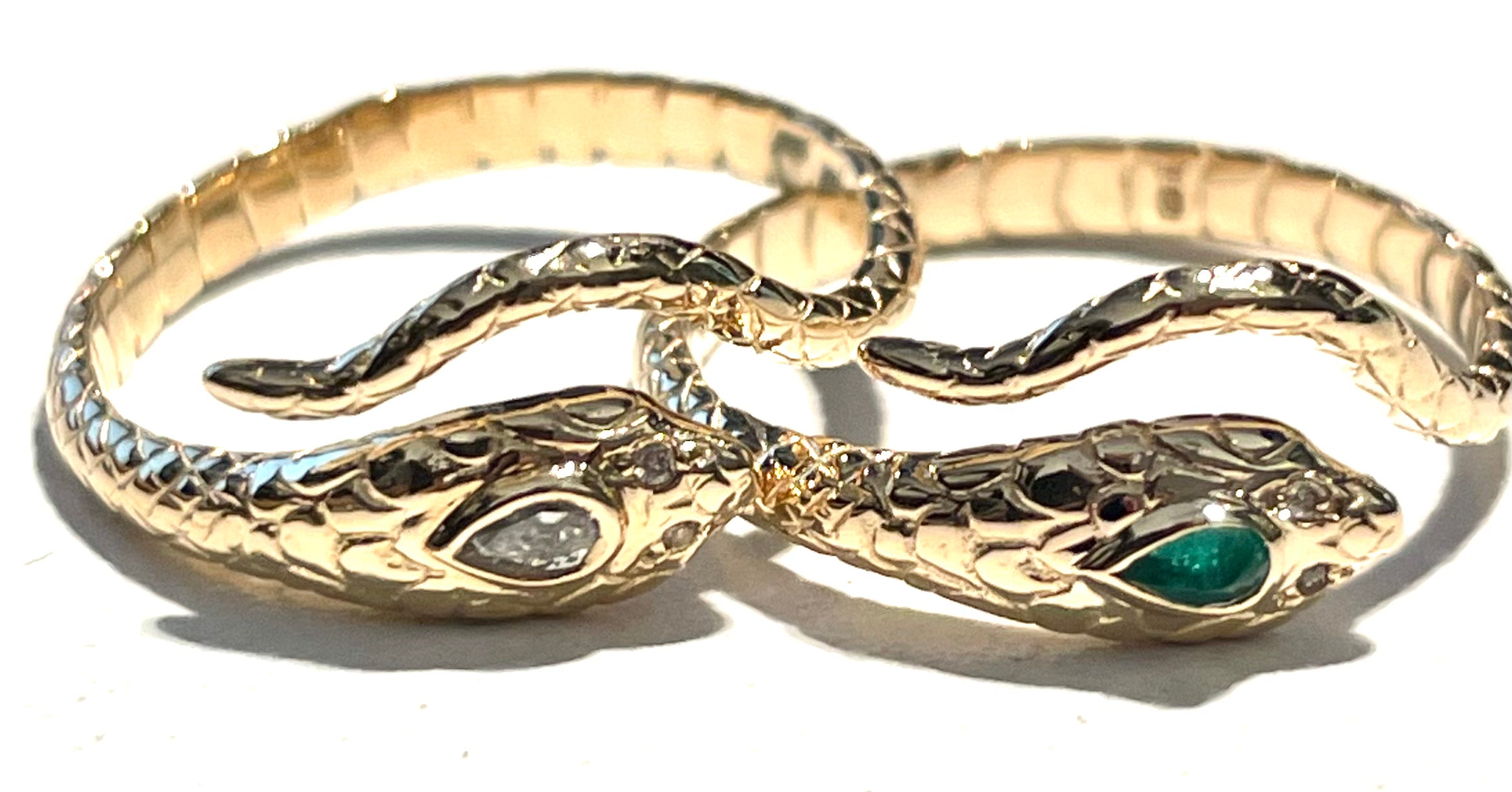 Coiled Cobra Ring - Diamond & Emerald