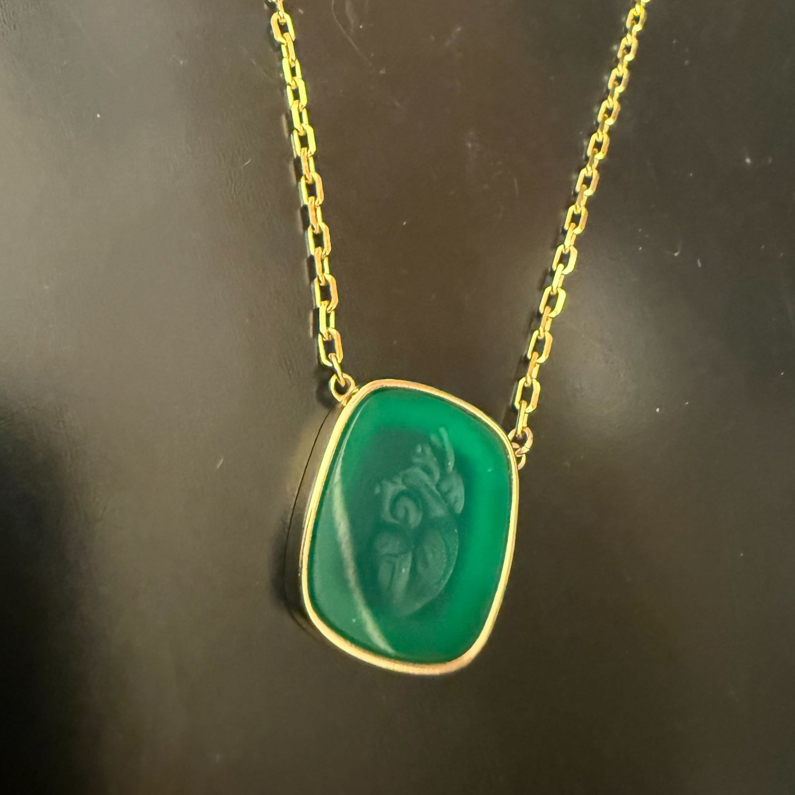 Heart Intaglio Necklace
