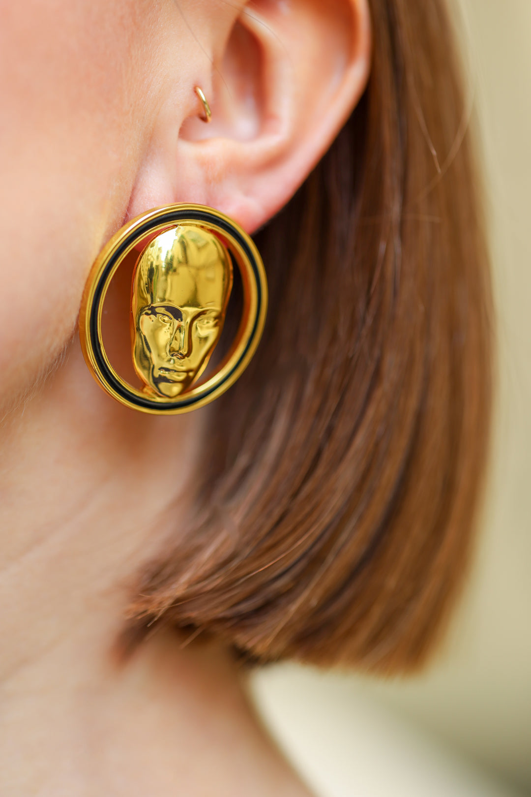 Circle Face Earrings