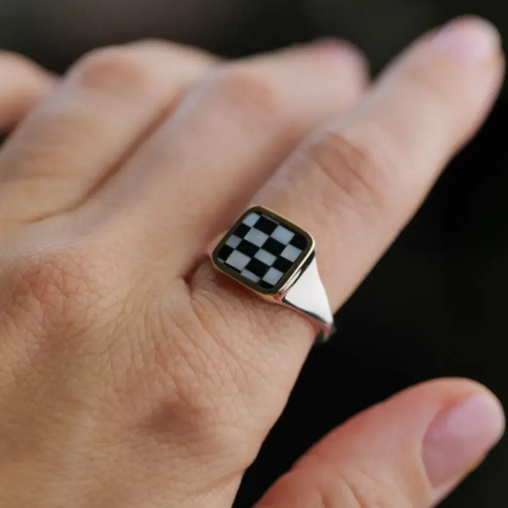 Soft Square Checkerboard Signet