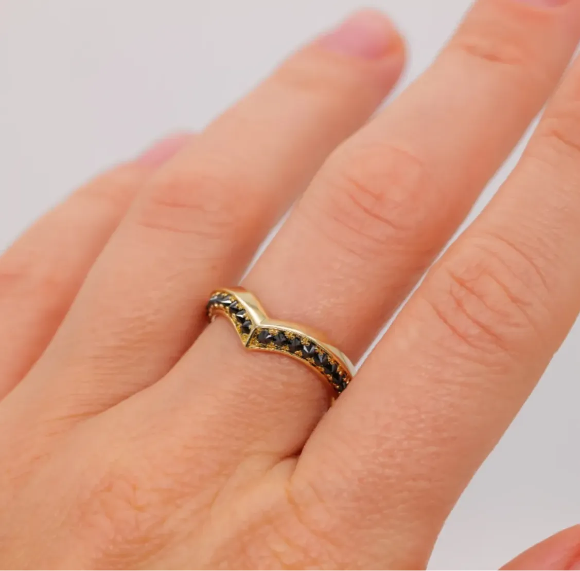 Knife Edge Hazeline Ring - Iron Maiden