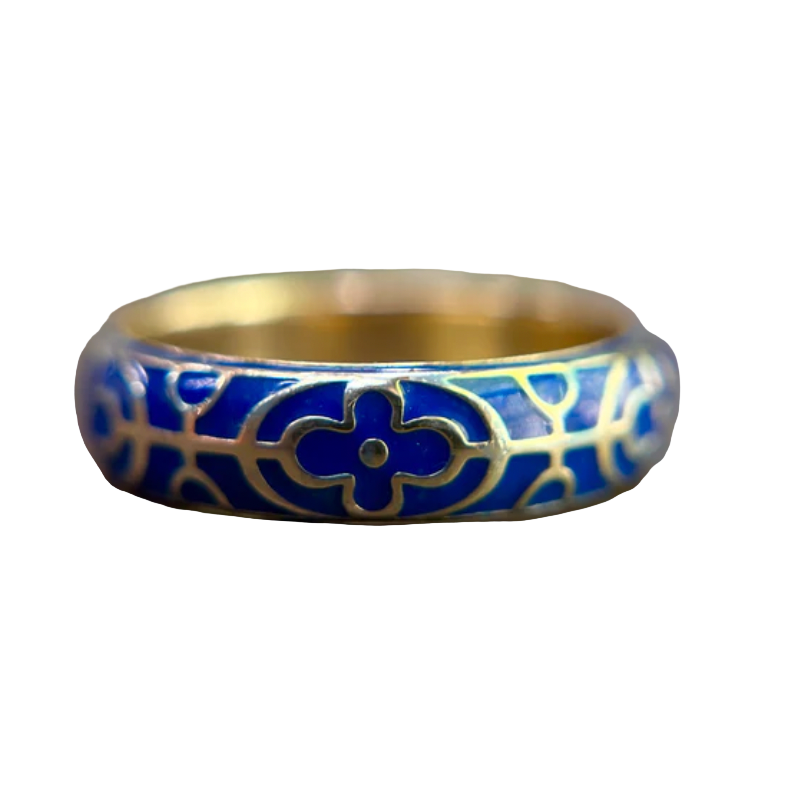 Quatrefoil Enamel Band Ring