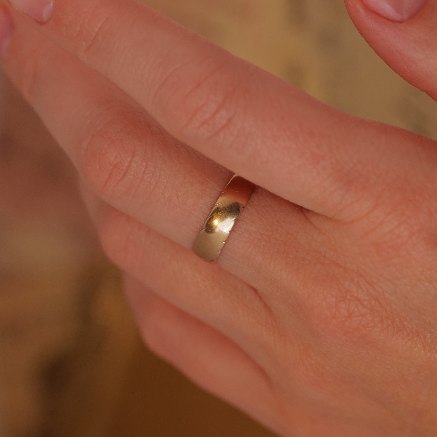 Antique Faint Lines Ring