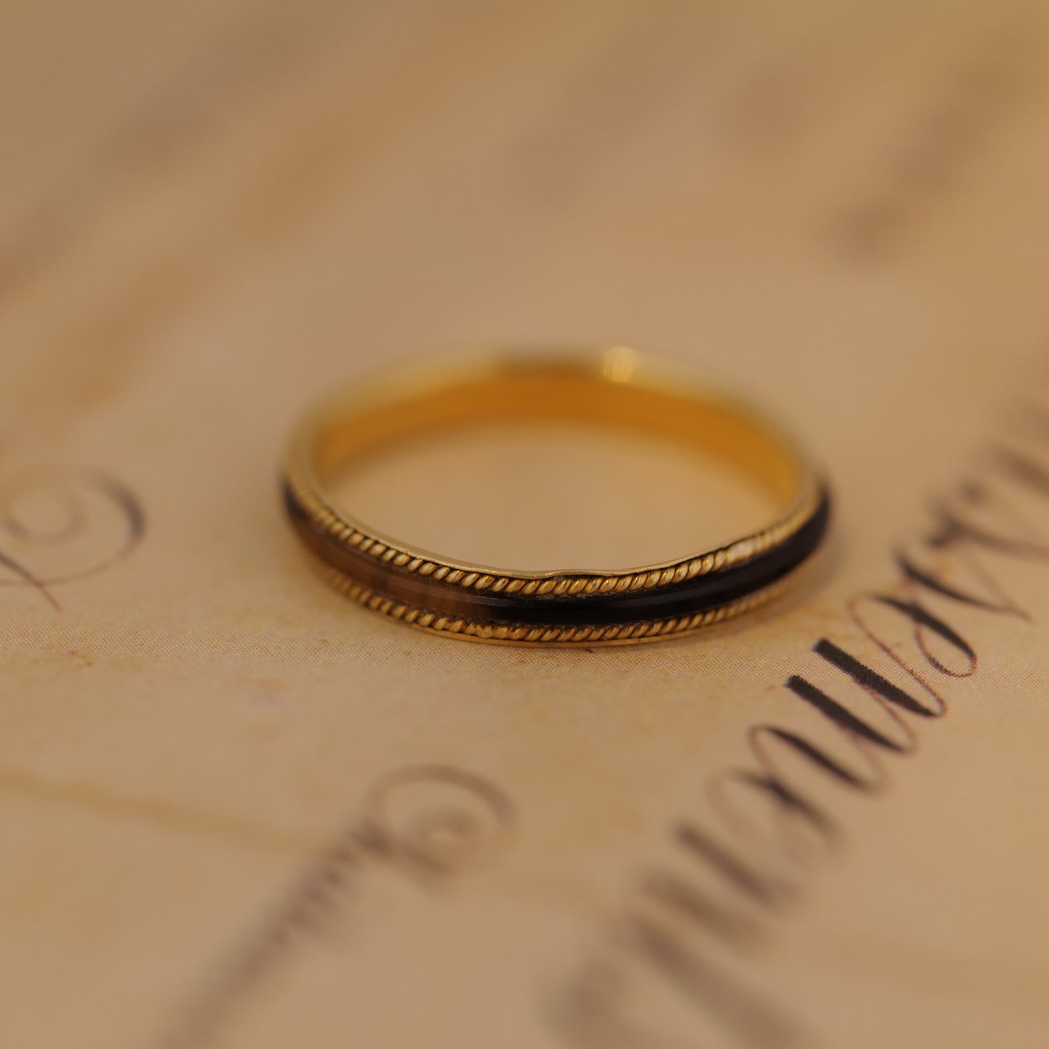 Vintage Tortoise Resin Inlay Ring