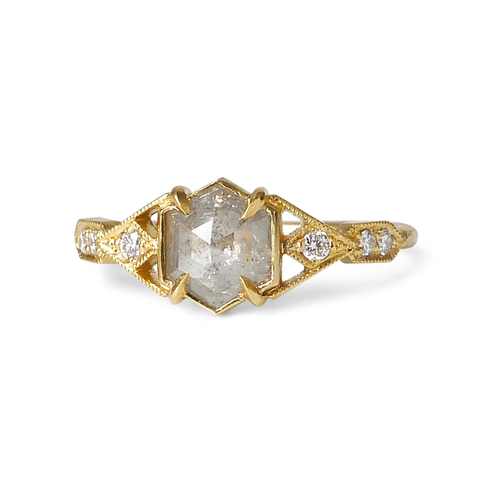 Casia Vestra Ring - Diamond