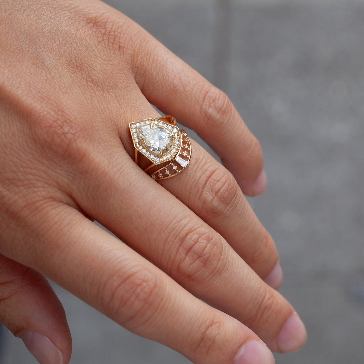 9 Diamond Crown Ring