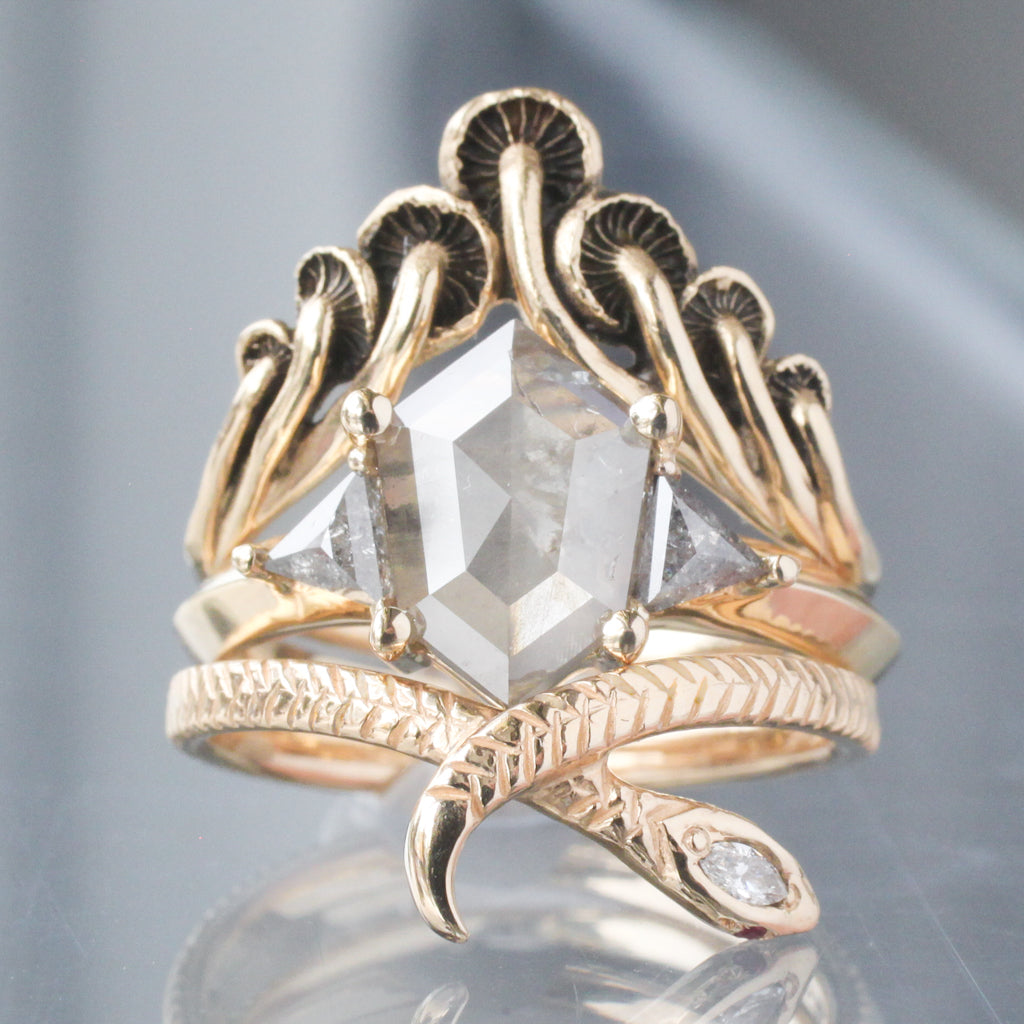 Caliburn Ring - Salt & Pepper Hexagon Diamond (1.52ct)