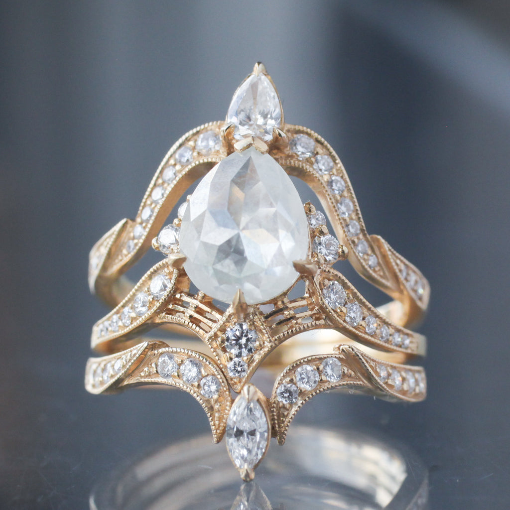 Icy White Pear Diamond Protea