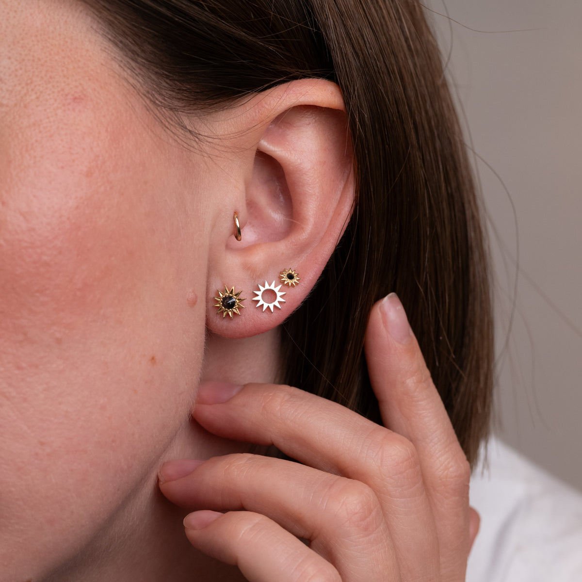 Grande Inverted Spur Stud - Diamond