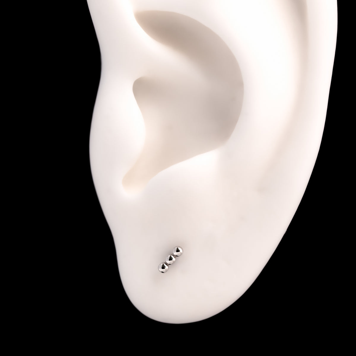 3 Linear Bead Cluster