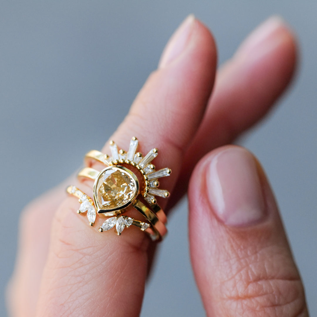 Cor Ring - Brilliant Peach Diamond