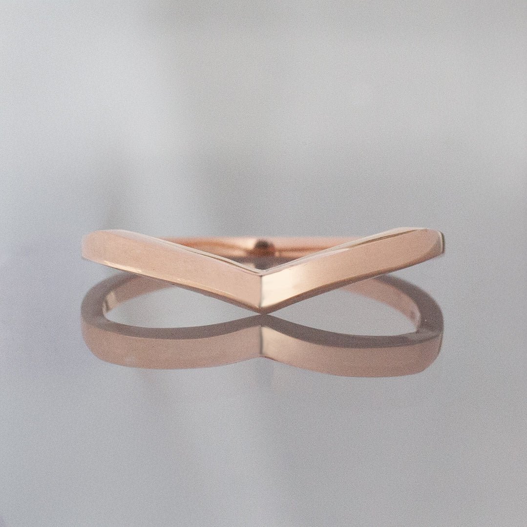 Hazeline Ring - Plain (18K)