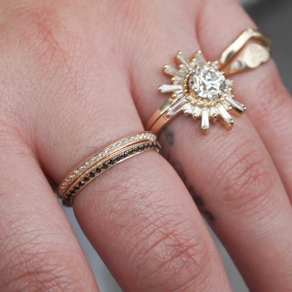 Petite Knife Edge Ring - Pavé (2mm)
