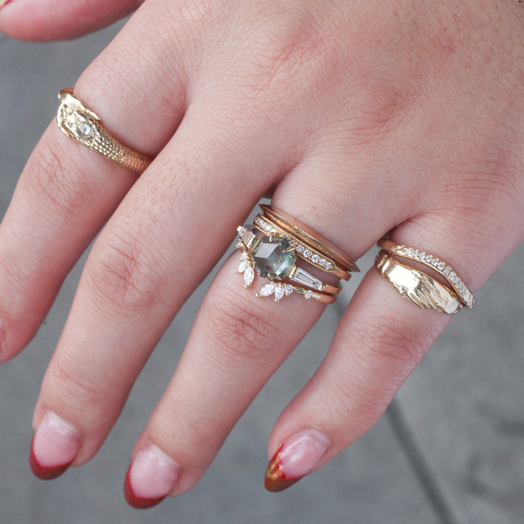 Petite Knife Edge Ring - Classic (2mm)