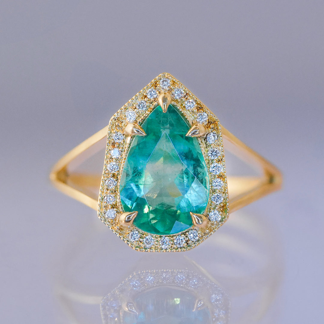 Phoebe Ring - Emerald (1.86ct)