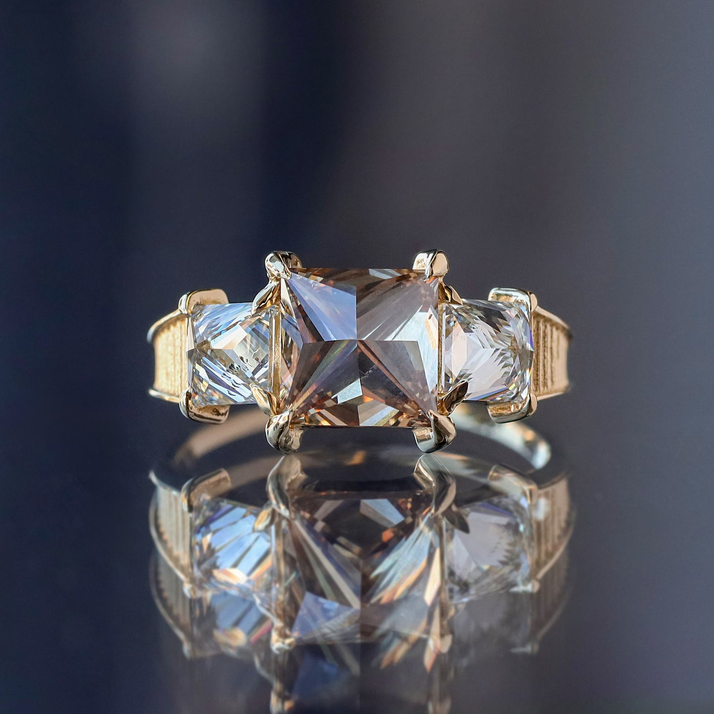 Super Grande Champagne Temple Ring