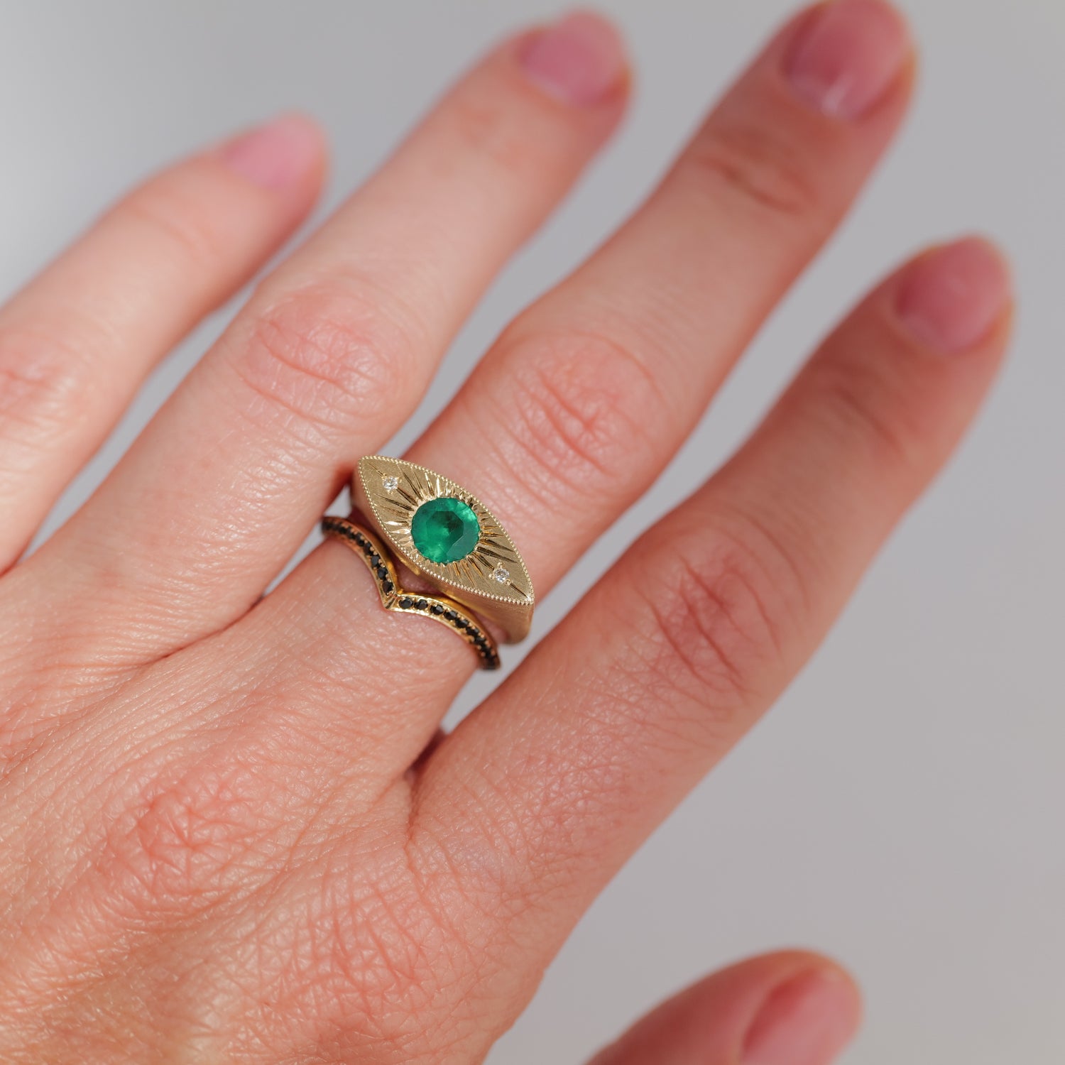 Brilliant Third Eye - Brazilian Emerald (0.56ct)