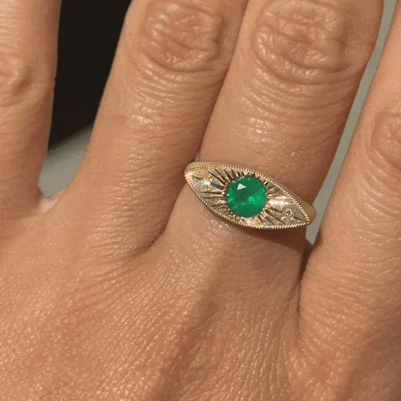 Brilliant Third Eye - Brazilian Emerald (0.56ct)