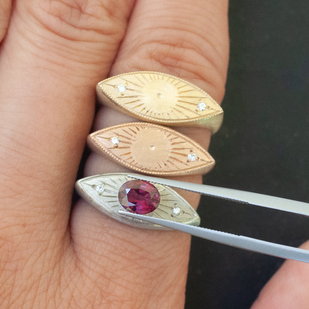 Third Eye Ring - Scarlet Red Brilliant Oval Ruby