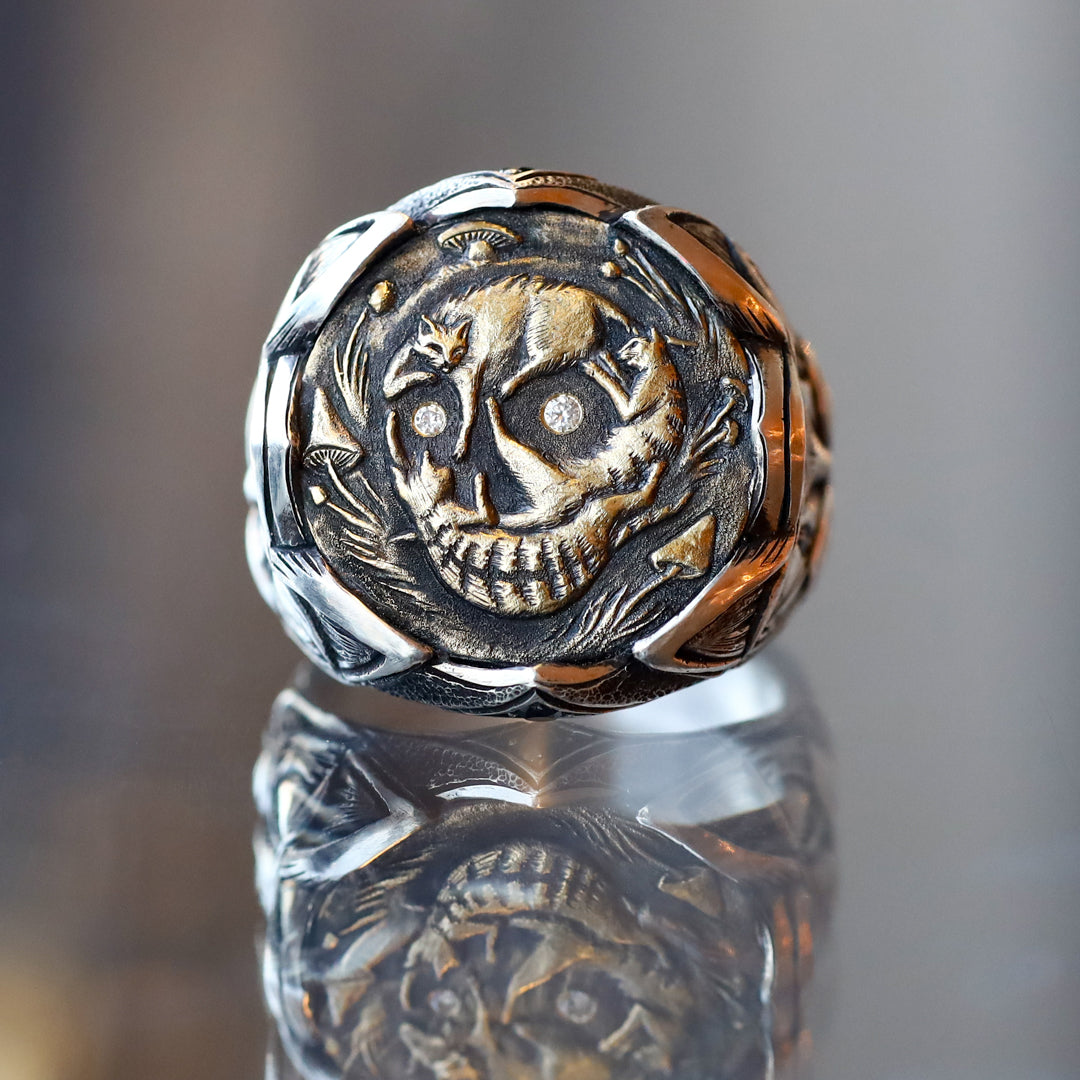 Meowmento Mori Ring