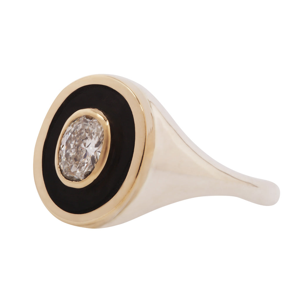 Droplet Signet Ring - Diamond