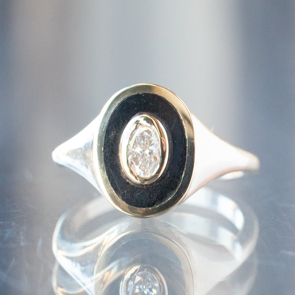 Droplet Signet Ring - Diamond