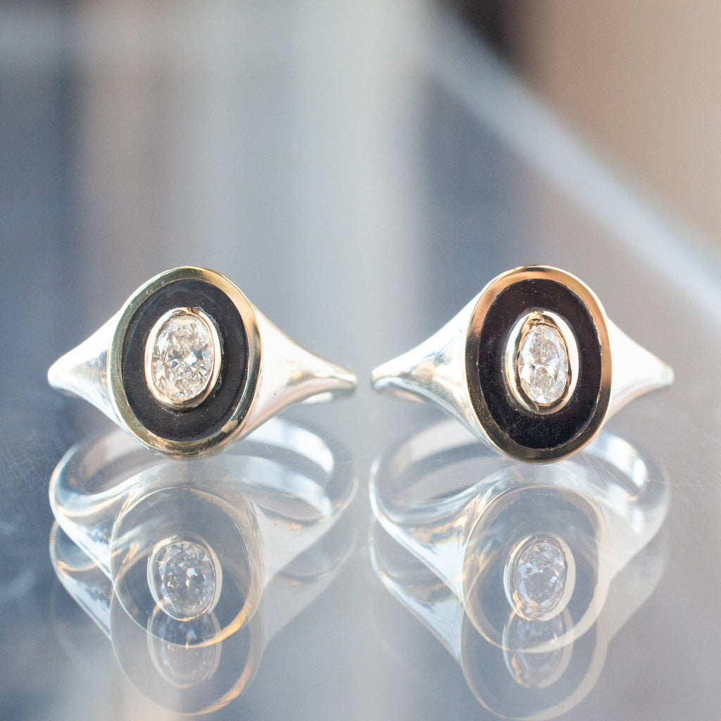 Droplet Signet Ring - Diamond