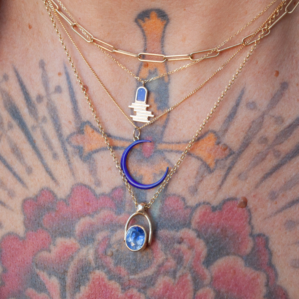 Secret Skull Sapphire Spinner Necklace