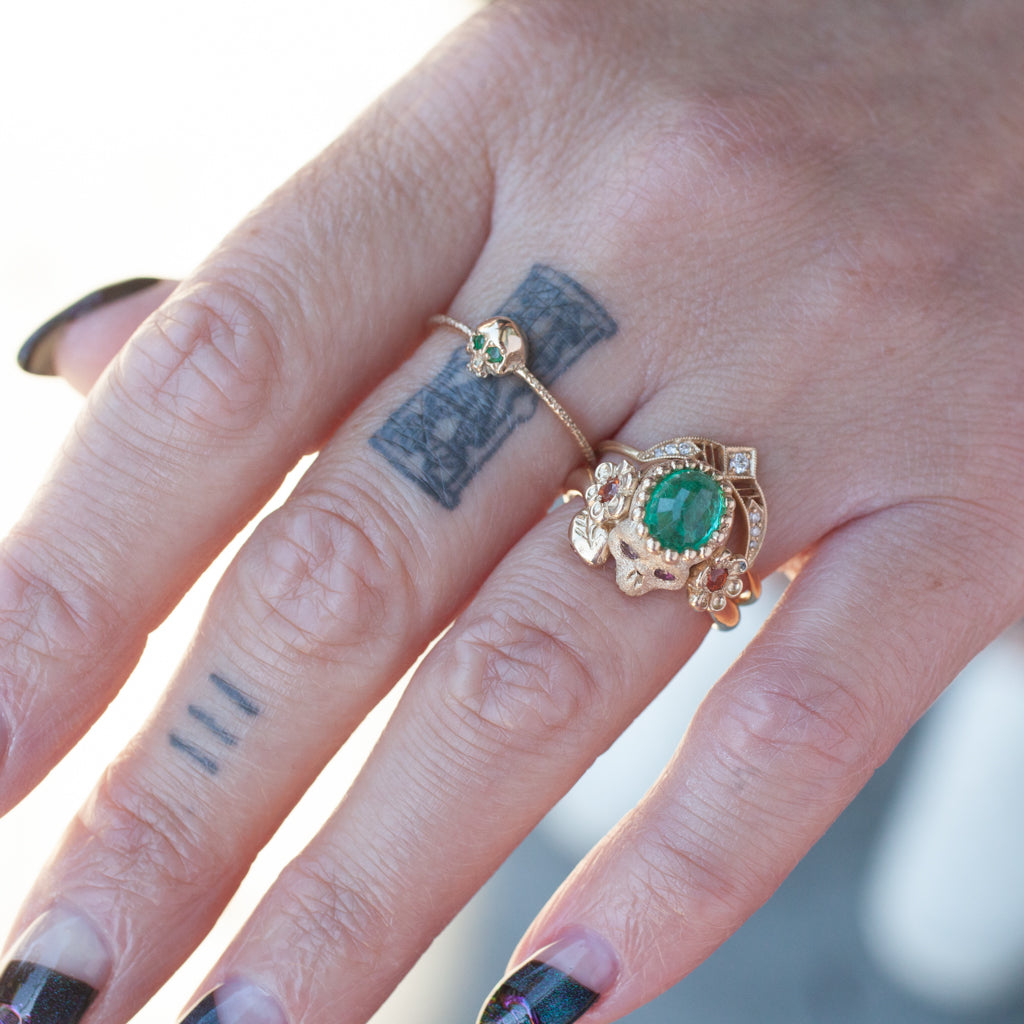 Colombian Emerald Nozarashi Skull Ring